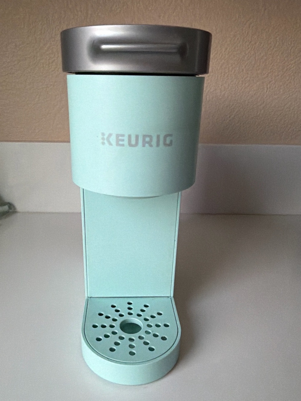 Keurig mint green coffee maker